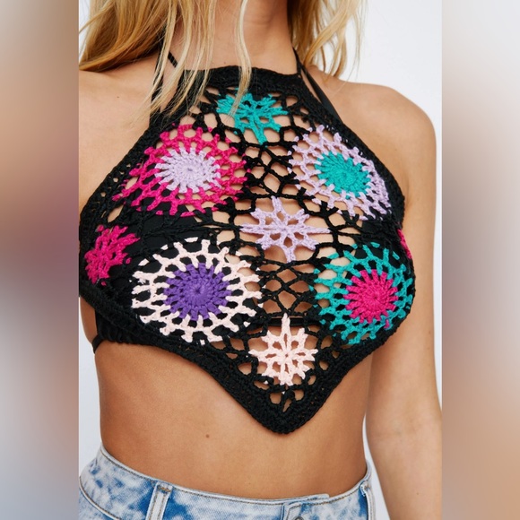 Nasty Gal Crochet Handkerchief Hem Halter Top - M - Picture 4 of 6